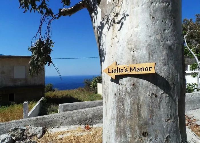 Liolio\'S Manor